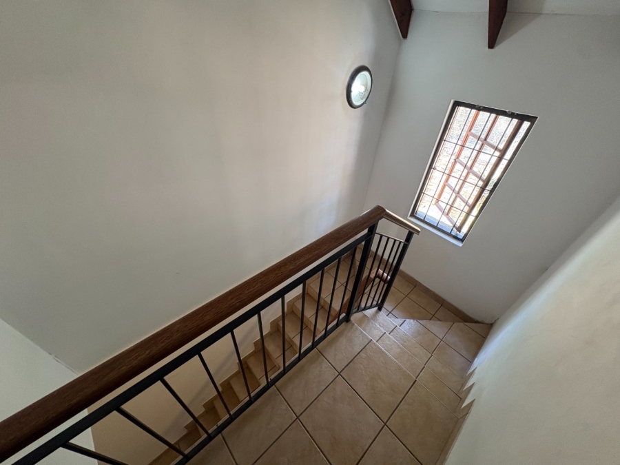 2 Bedroom Property for Sale in Equestria Gauteng