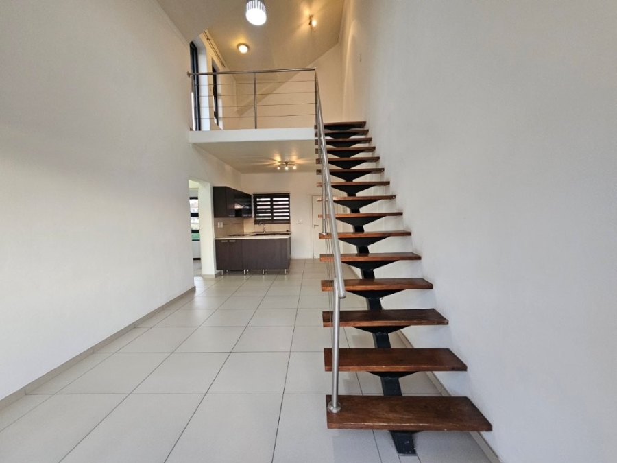 To Let 2 Bedroom Property for Rent in Fourways Gauteng