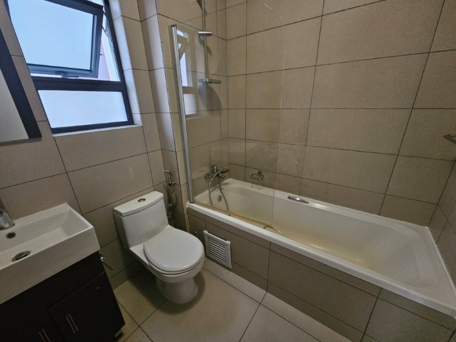 To Let 2 Bedroom Property for Rent in Fourways Gauteng