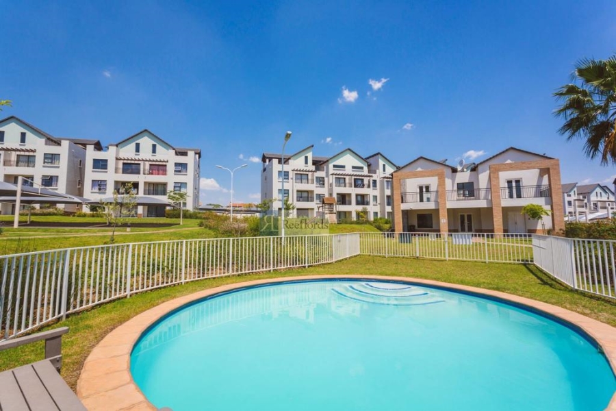 To Let 2 Bedroom Property for Rent in Fourways Gauteng
