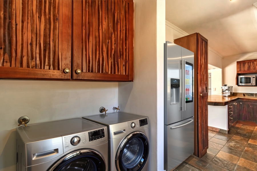 4 Bedroom Property for Sale in Glen Marais Gauteng