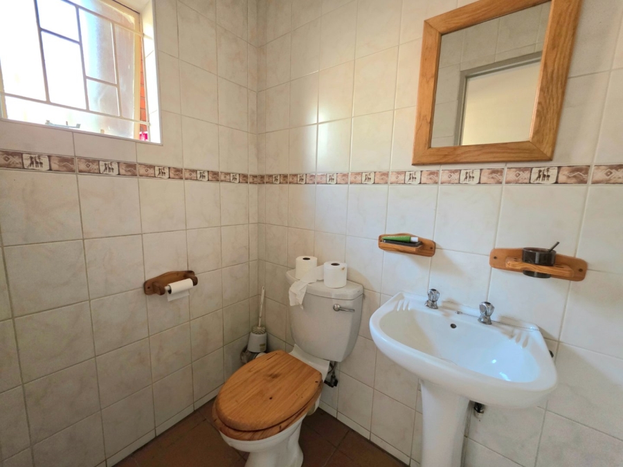 3 Bedroom Property for Sale in La Montagne Gauteng