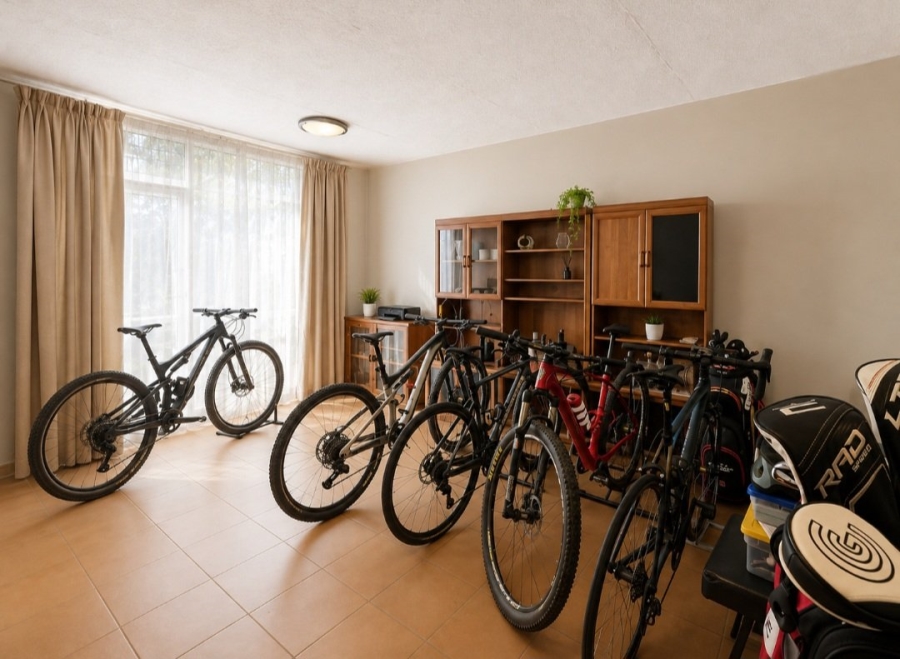 3 Bedroom Property for Sale in La Montagne Gauteng