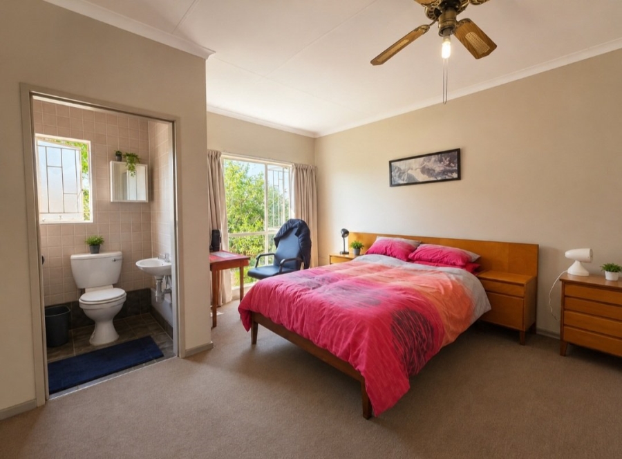 3 Bedroom Property for Sale in La Montagne Gauteng