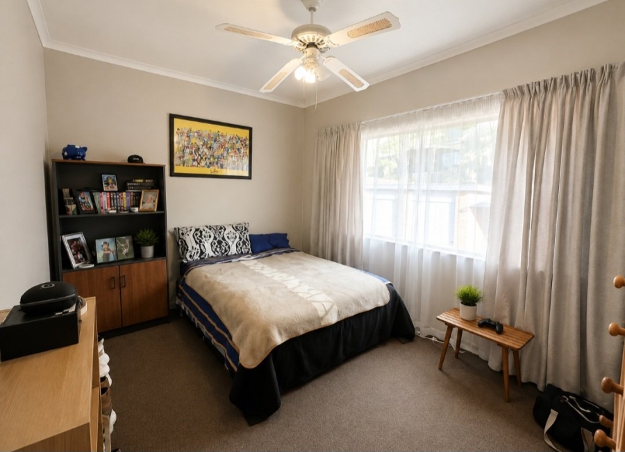 3 Bedroom Property for Sale in La Montagne Gauteng