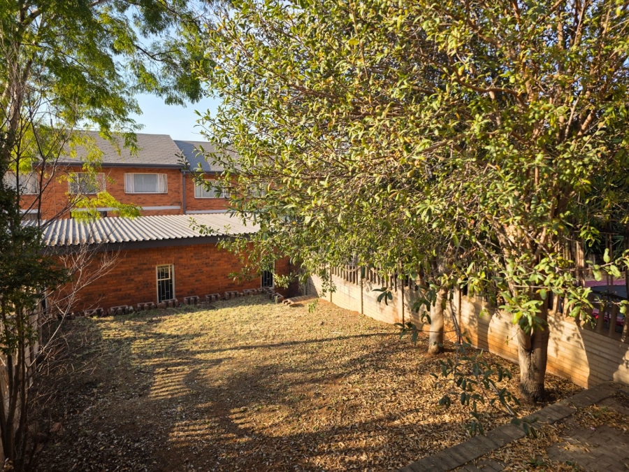 3 Bedroom Property for Sale in La Montagne Gauteng