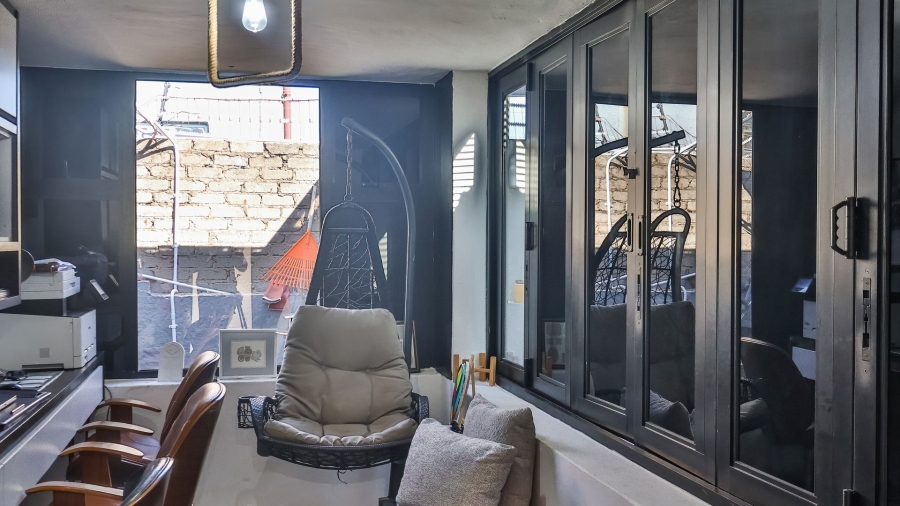 3 Bedroom Property for Sale in Oakdene Gauteng