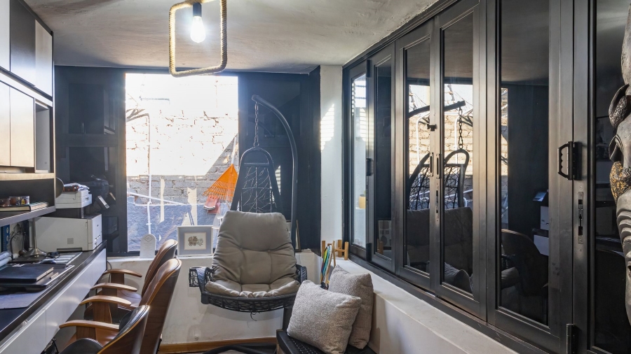 3 Bedroom Property for Sale in Oakdene Gauteng