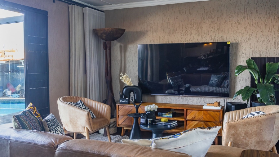 3 Bedroom Property for Sale in Oakdene Gauteng