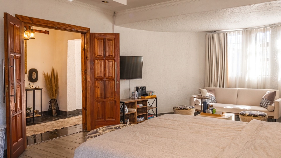 3 Bedroom Property for Sale in Oakdene Gauteng