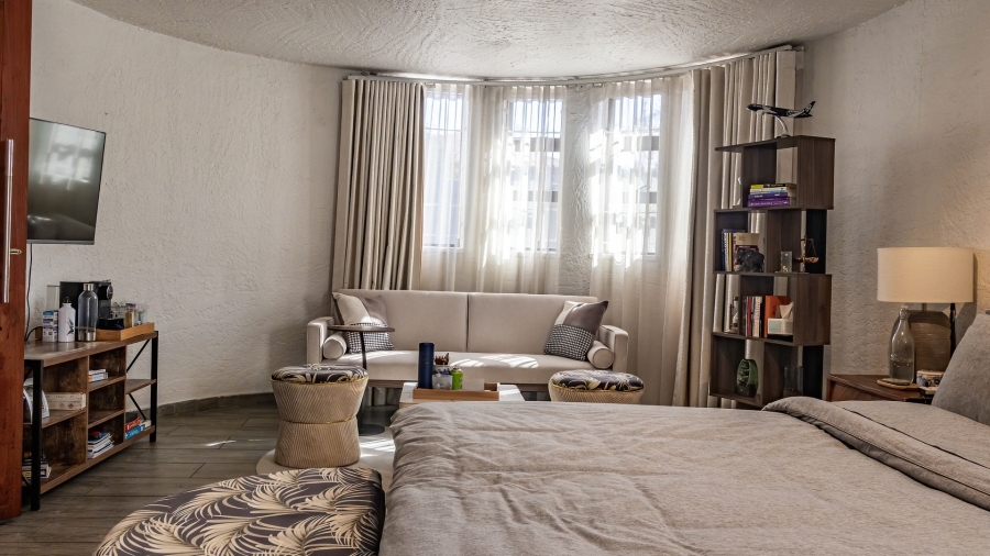 3 Bedroom Property for Sale in Oakdene Gauteng