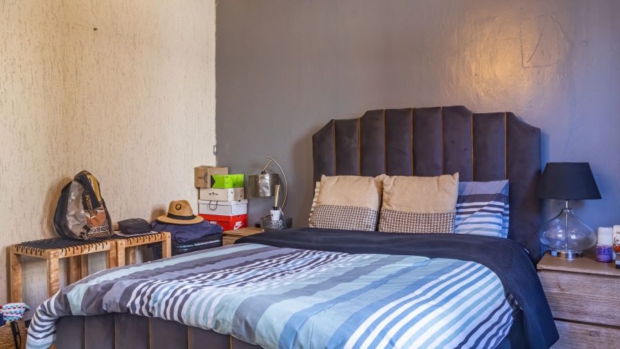 3 Bedroom Property for Sale in Oakdene Gauteng