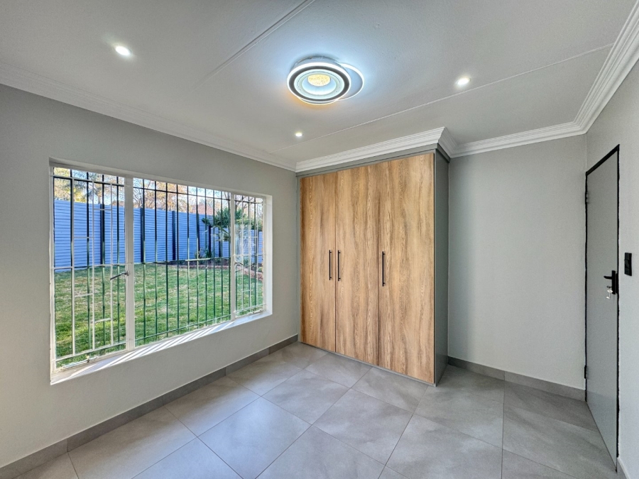 3 Bedroom Property for Sale in Elardus Park Gauteng