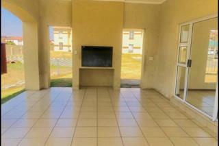 1 Bedroom Property for Sale in Ormonde View Gauteng