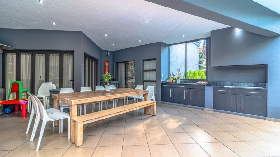 4 Bedroom Property for Sale in Dowerglen Gauteng