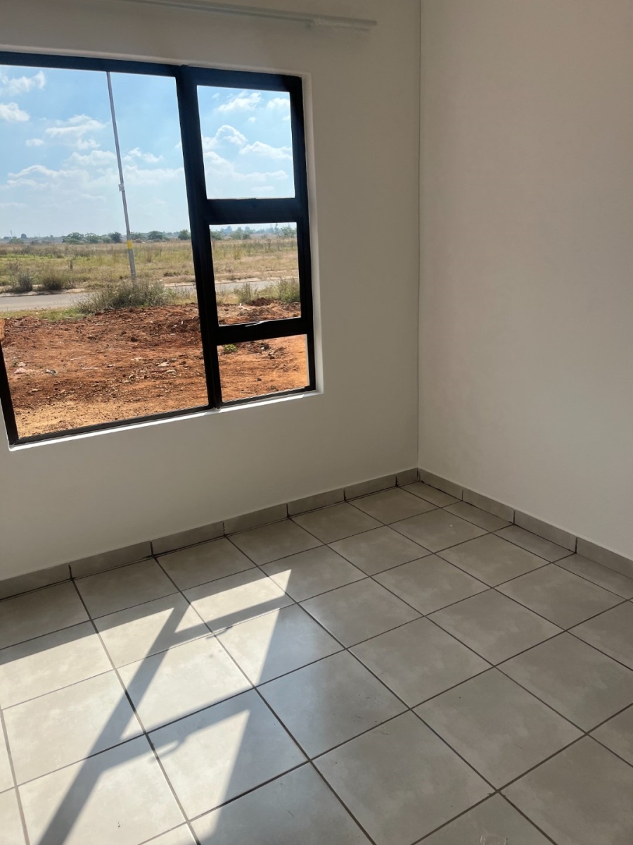3 Bedroom Property for Sale in Windmill Park Gauteng