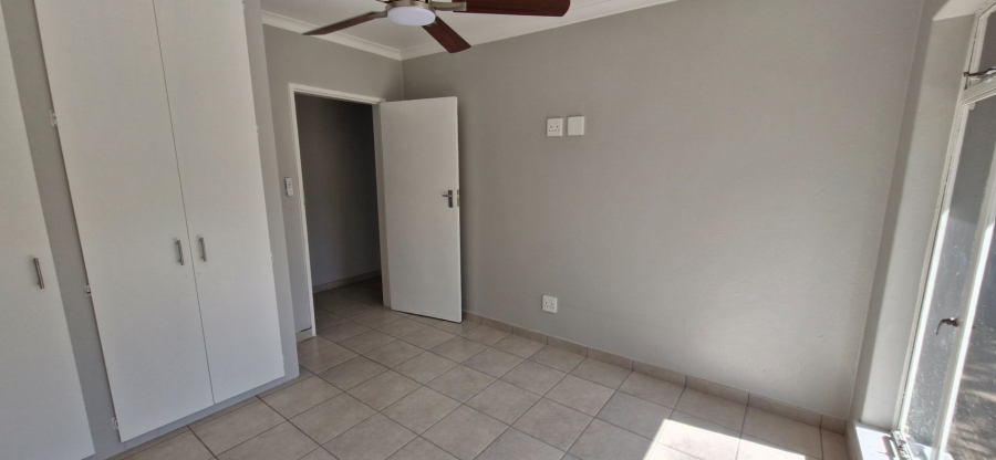 To Let 4 Bedroom Property for Rent in Sunward Park Gauteng
