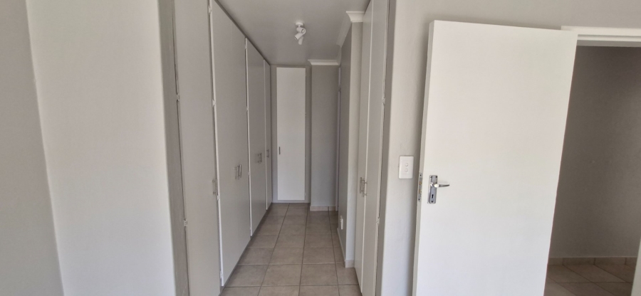 To Let 4 Bedroom Property for Rent in Sunward Park Gauteng