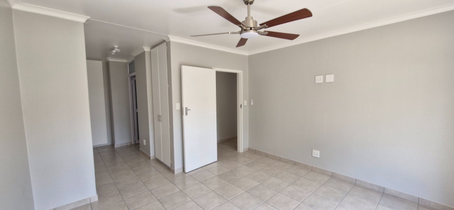 To Let 4 Bedroom Property for Rent in Sunward Park Gauteng