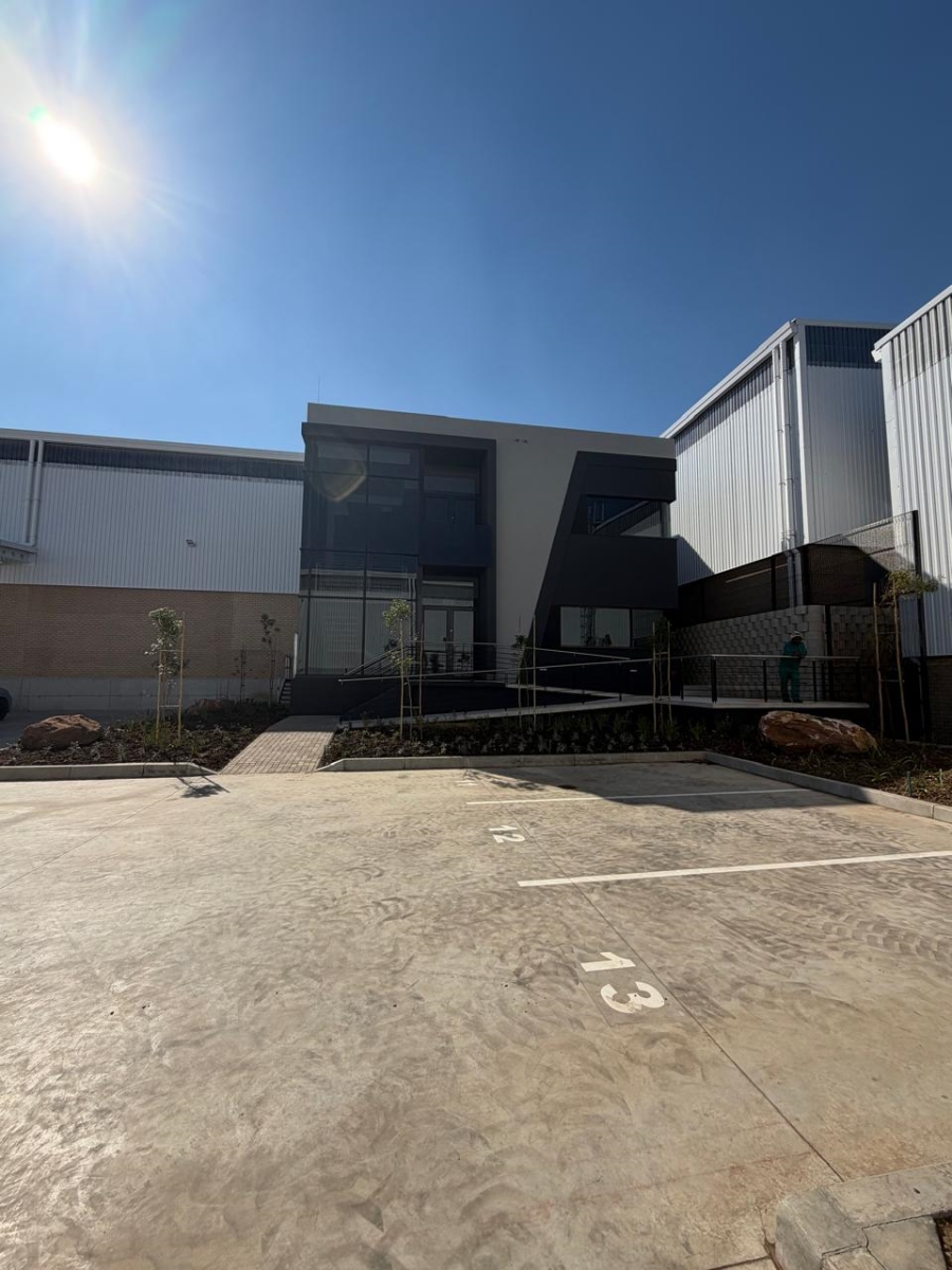 To Let Commercial Property for Rent in Airport Park Gauteng
