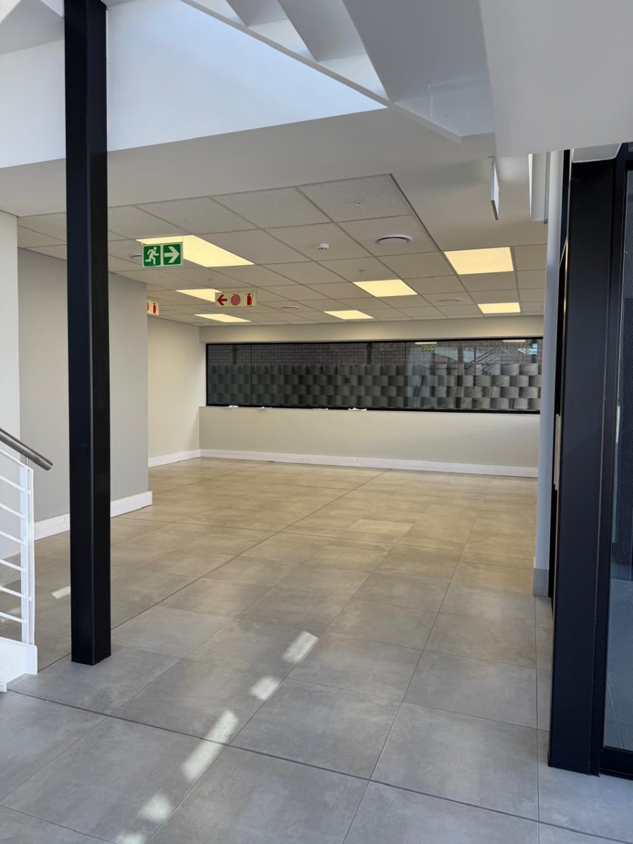 To Let Commercial Property for Rent in Airport Park Gauteng