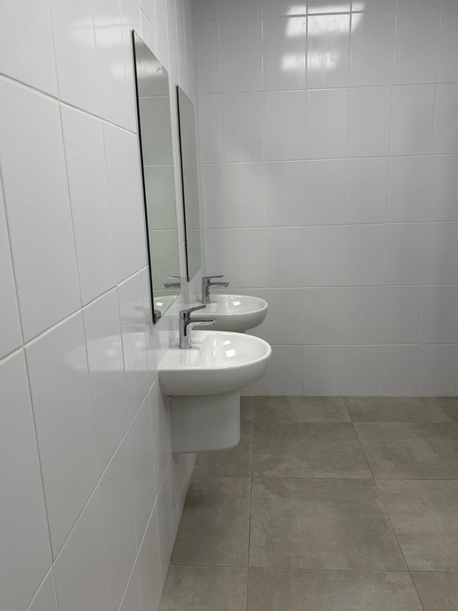 To Let Commercial Property for Rent in Airport Park Gauteng