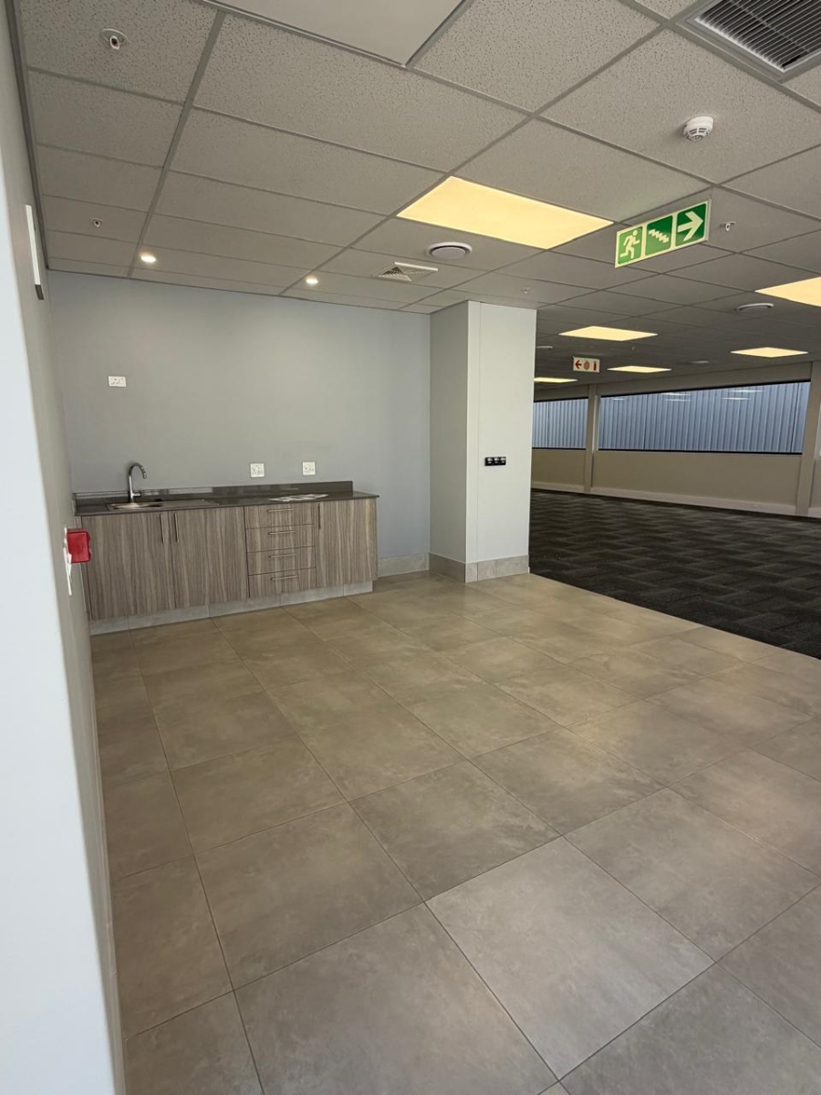 To Let Commercial Property for Rent in Airport Park Gauteng