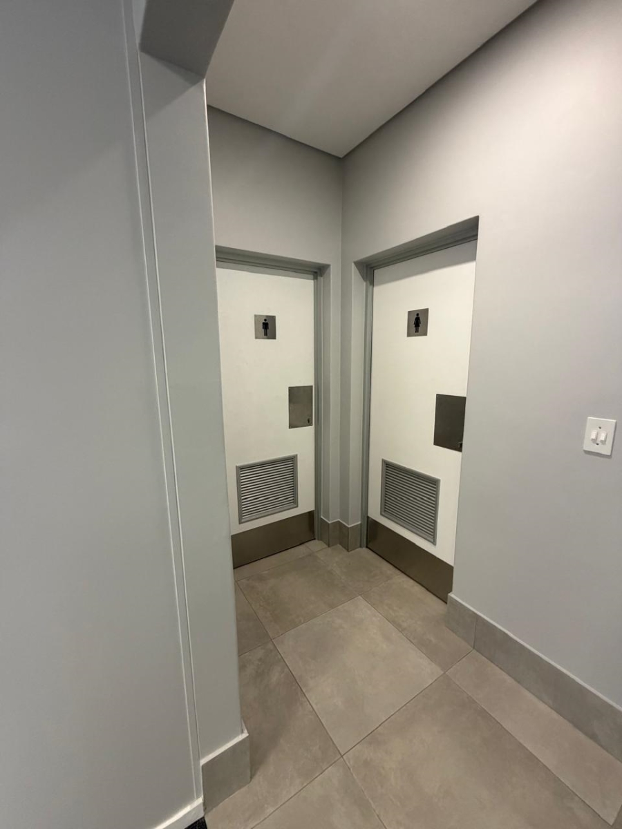 To Let Commercial Property for Rent in Airport Park Gauteng