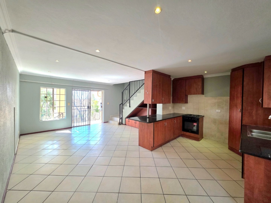 3 Bedroom Property for Sale in La Montagne Gauteng