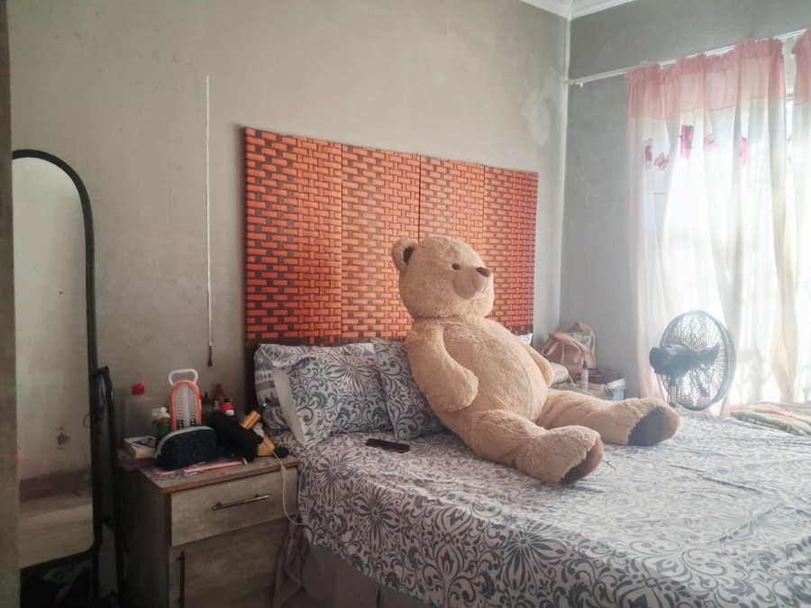 3 Bedroom Property for Sale in Lotus Gardens Gauteng