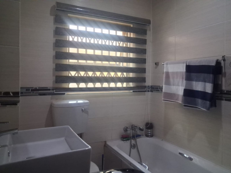3 Bedroom Property for Sale in Lotus Gardens Gauteng