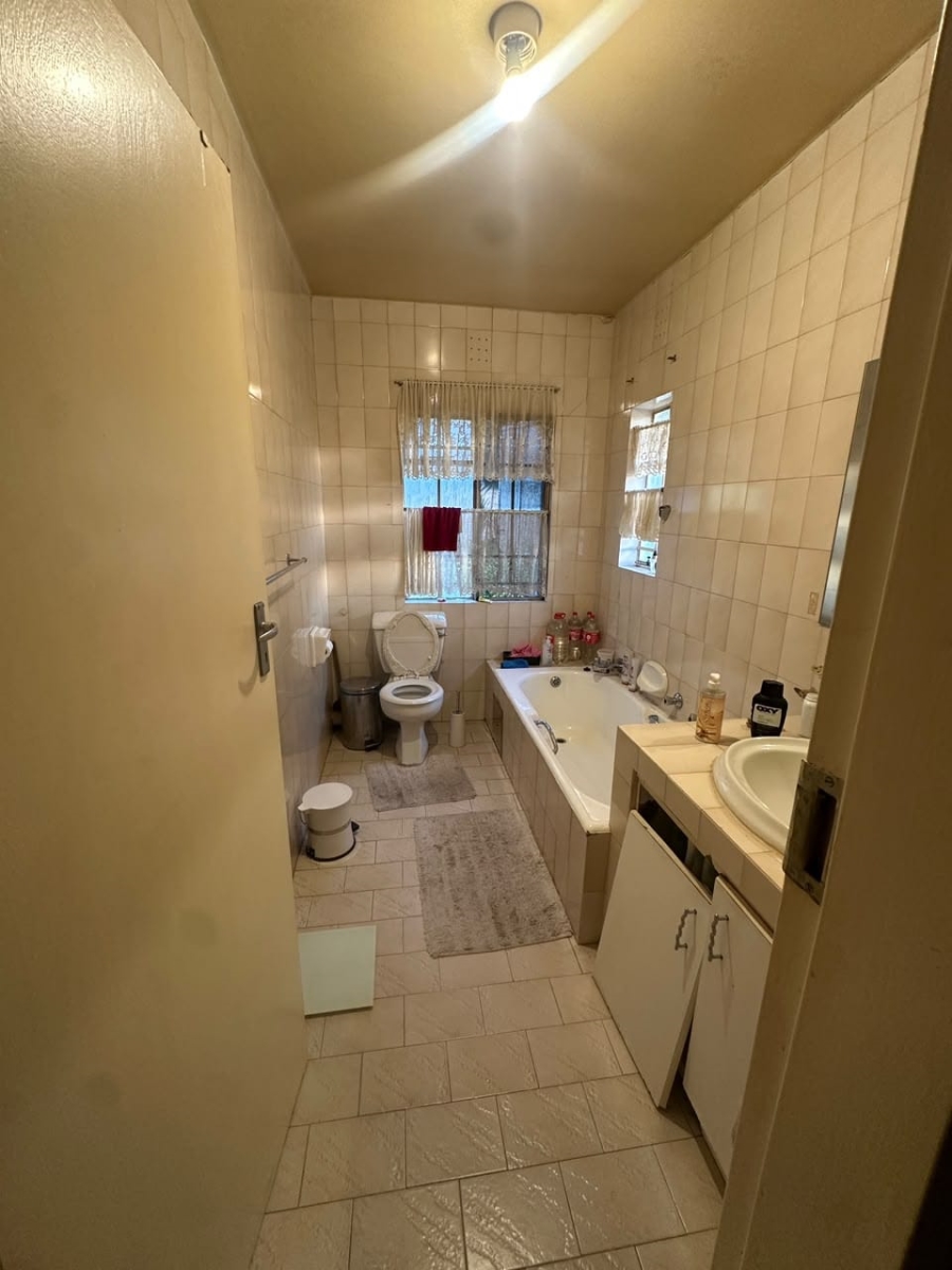 3 Bedroom Property for Sale in Woodmead Gauteng