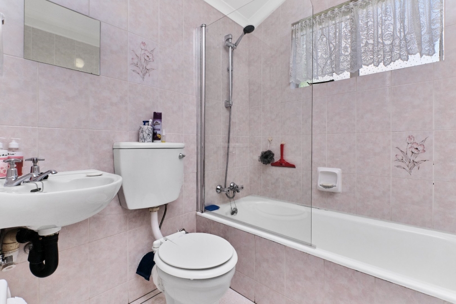 To Let 4 Bedroom Property for Rent in Malanshof Gauteng