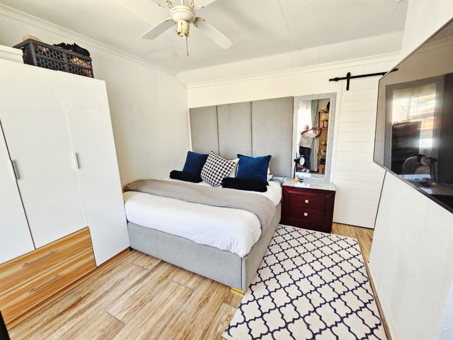 3 Bedroom Property for Sale in Heuwelsig Estate Gauteng