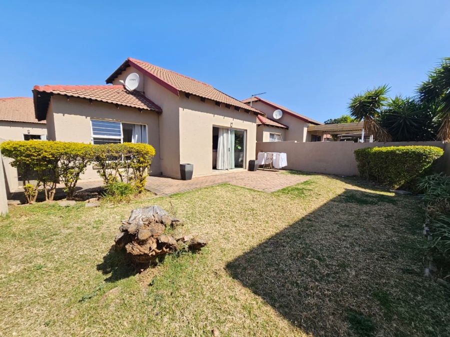 3 Bedroom Property for Sale in Heuwelsig Estate Gauteng
