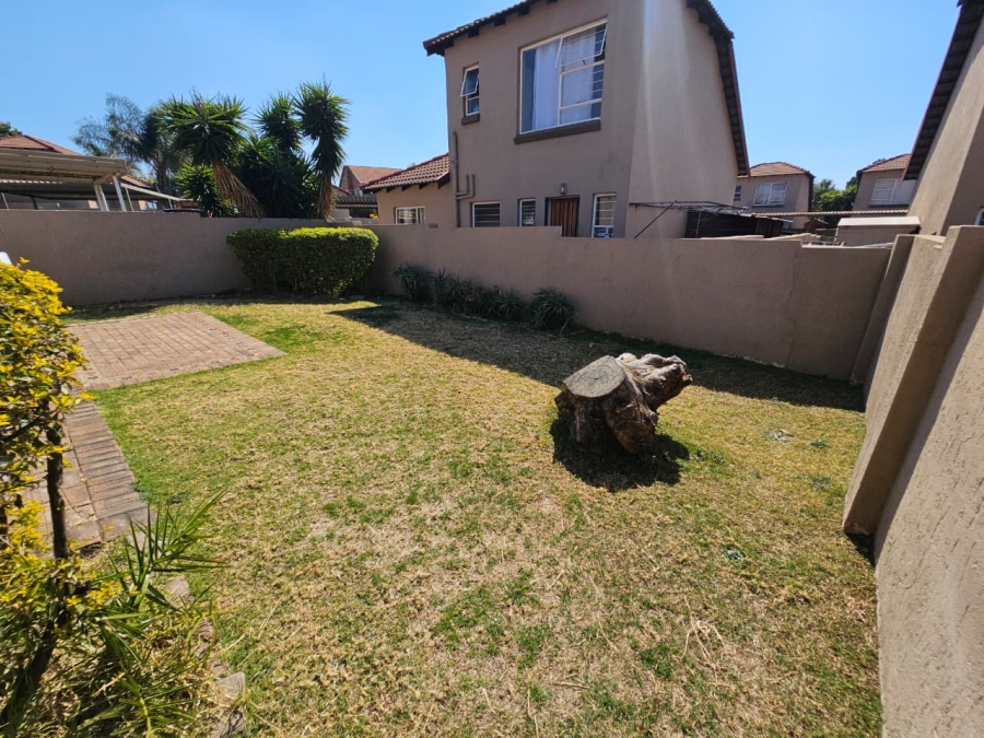 3 Bedroom Property for Sale in Heuwelsig Estate Gauteng
