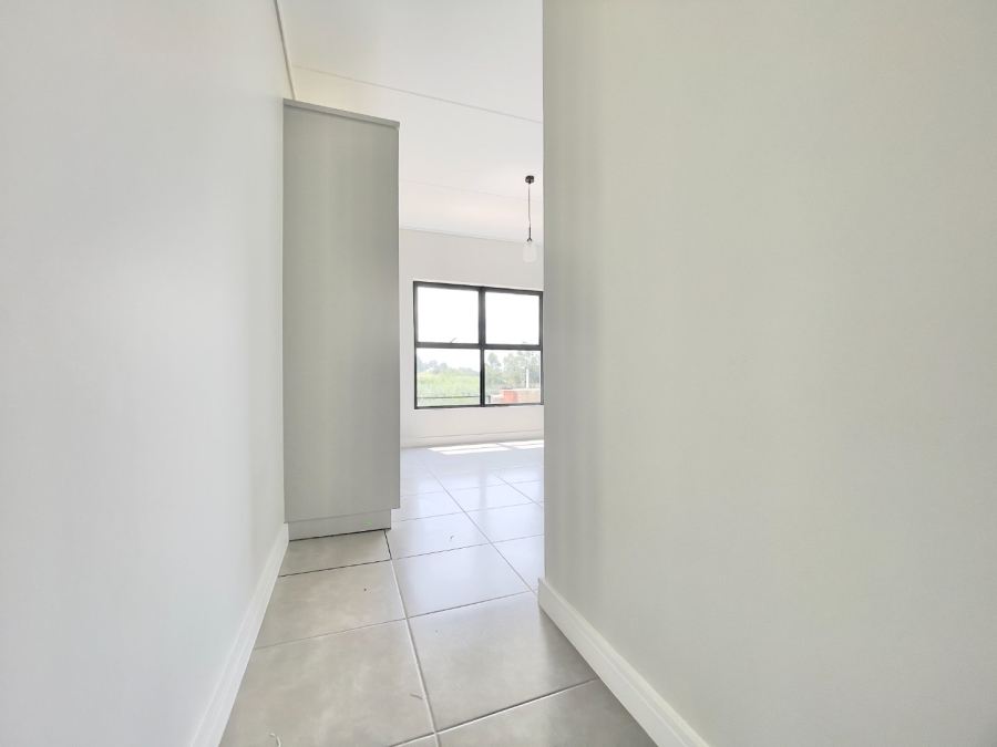 To Let 3 Bedroom Property for Rent in Waterfall Gauteng