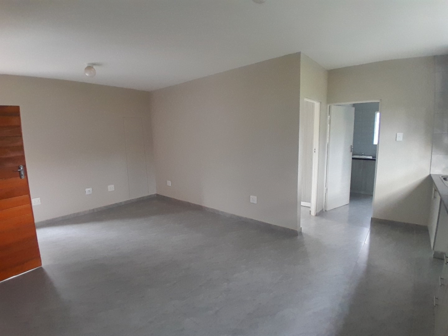 1 Bedroom Property for Sale in Glen Austin Gauteng