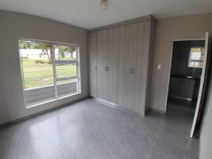 1 Bedroom Property for Sale in Glen Austin Gauteng