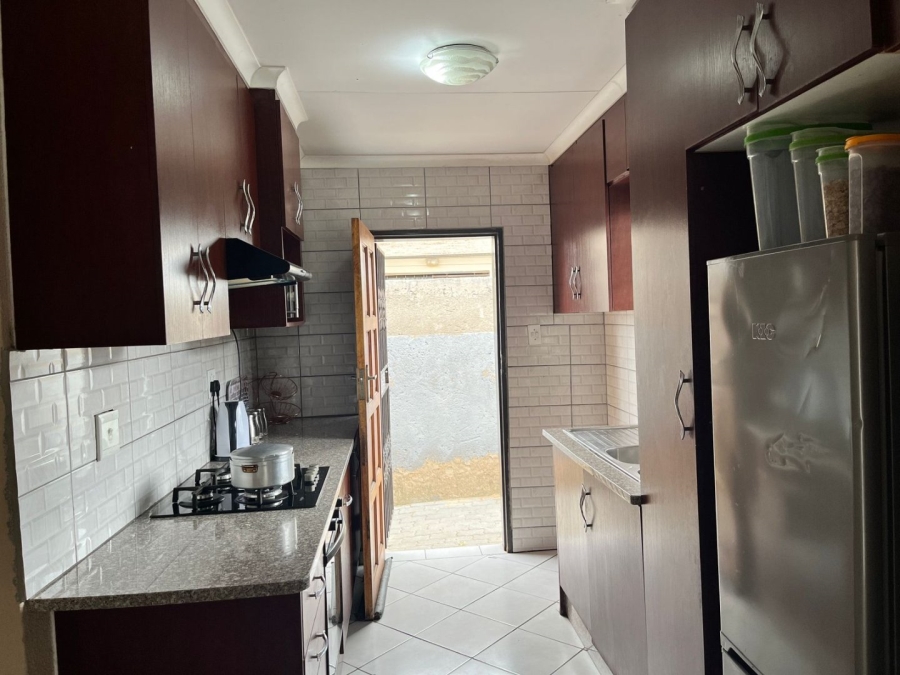 3 Bedroom Property for Sale in Blue Hills Gauteng