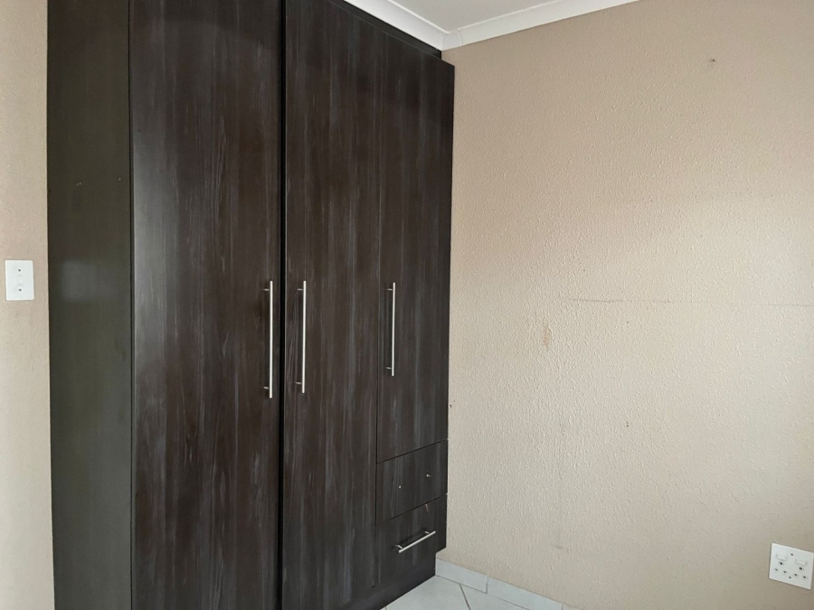 3 Bedroom Property for Sale in Blue Hills Gauteng