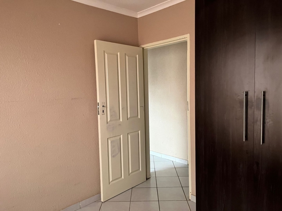 3 Bedroom Property for Sale in Blue Hills Gauteng