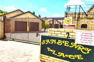 To Let 3 Bedroom Property for Rent in Suideroord Gauteng