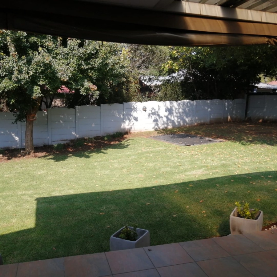 To Let 3 Bedroom Property for Rent in Marlands Gauteng