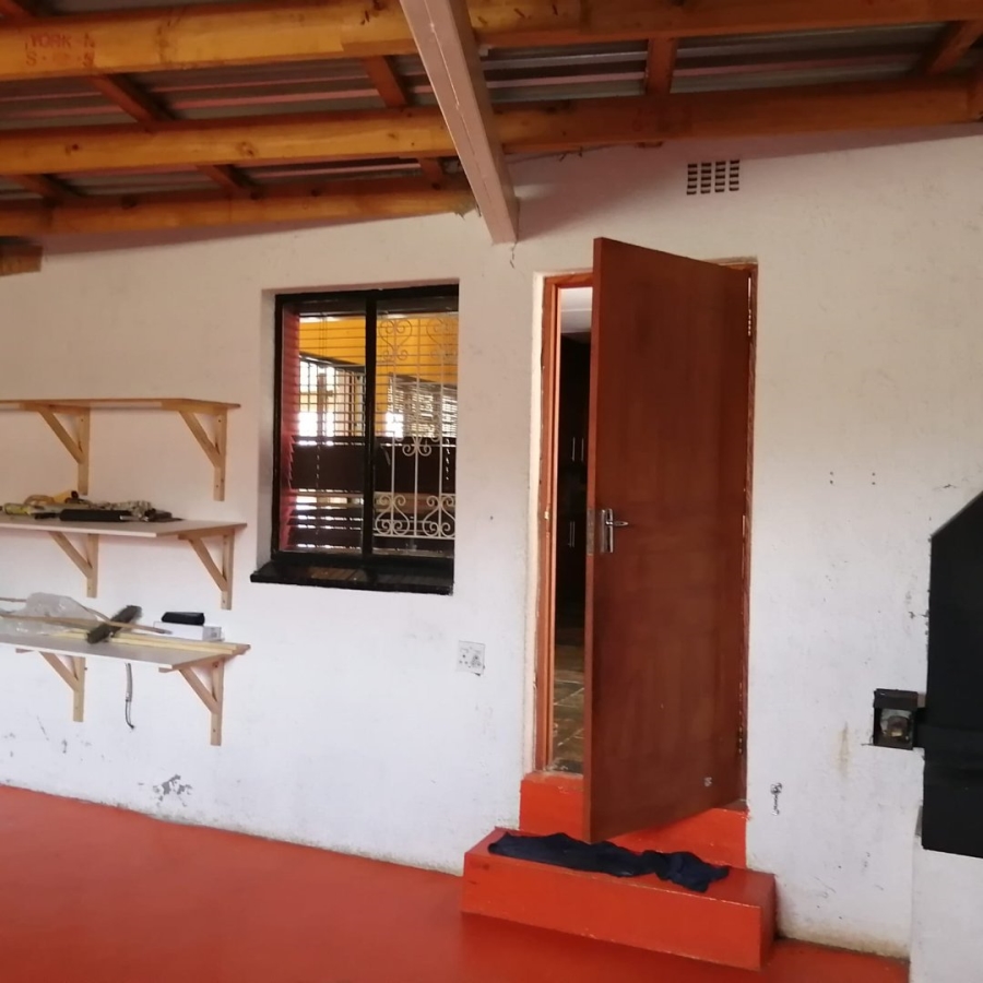 To Let 3 Bedroom Property for Rent in Marlands Gauteng