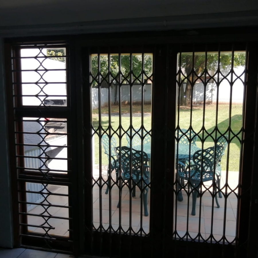 To Let 3 Bedroom Property for Rent in Marlands Gauteng
