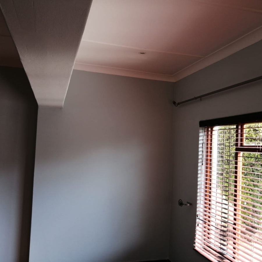 To Let 3 Bedroom Property for Rent in Marlands Gauteng