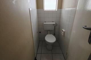 To Let 2 Bedroom Property for Rent in Rosettenville Gauteng