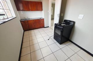 To Let 1 Bedroom Property for Rent in Rosettenville Gauteng