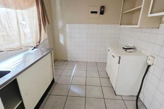 To Let 2 Bedroom Property for Rent in Rosettenville Gauteng